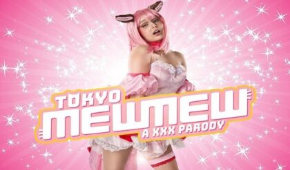 Petite Leana Lovings As TOKYO MEW MEW Ichigo Is All You Need